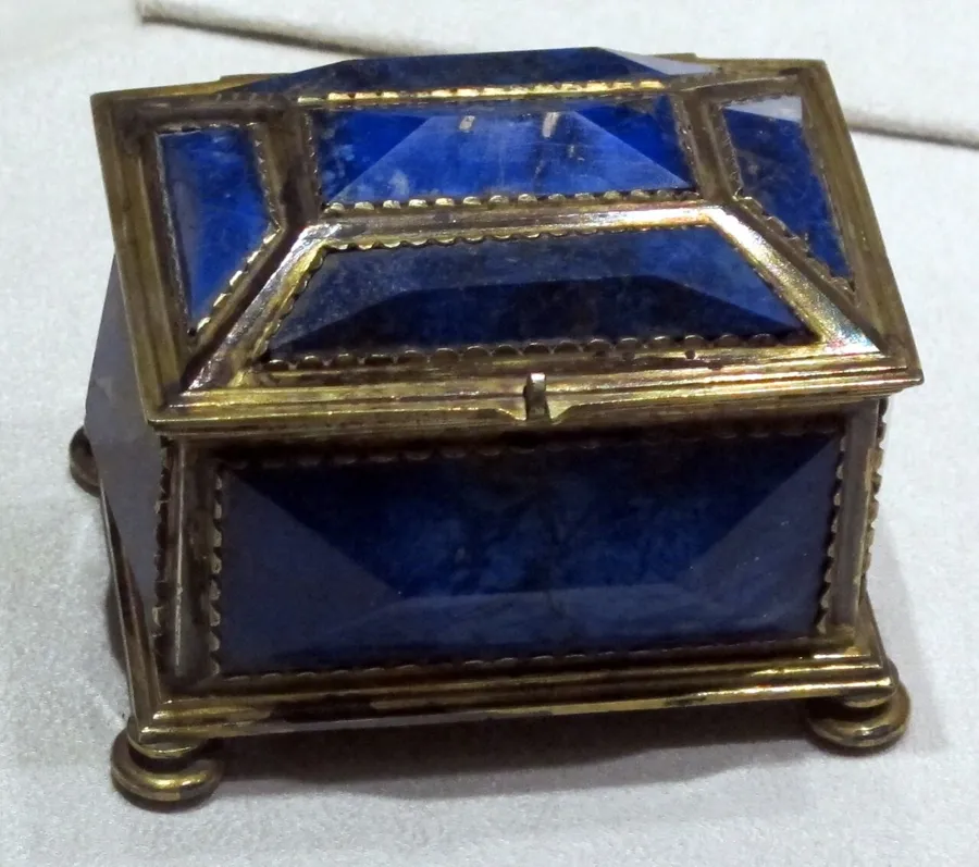 A Medici lapis and gold casket: A small casket of lapis lazuli and gold made in Florence around 1600 and kept in the Medici hardstone collection.