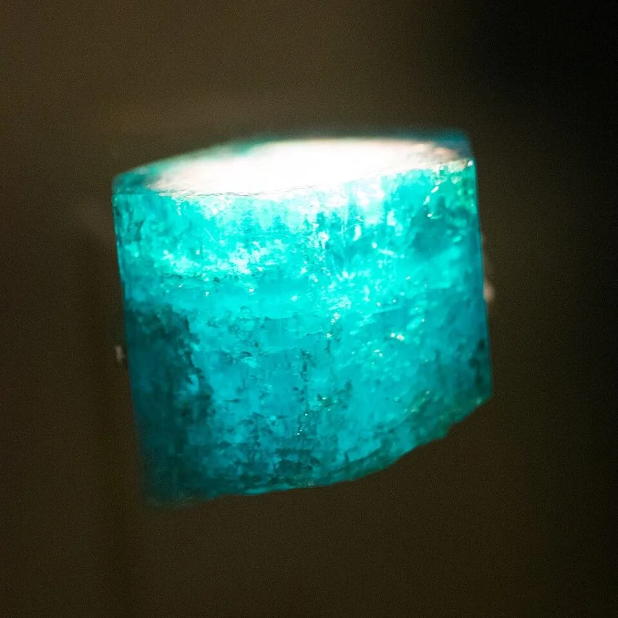 The Devonshire Emerald: An uncut crystal of about 1,384 carats from the Muzo mine, Colombia.