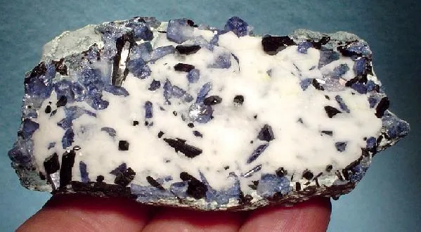 Benitoite, San Benito County, California, USA