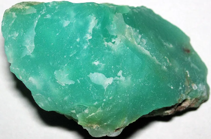 Chrysoprase rough from Australia: chalcedony that grew green, coloured by nickel.