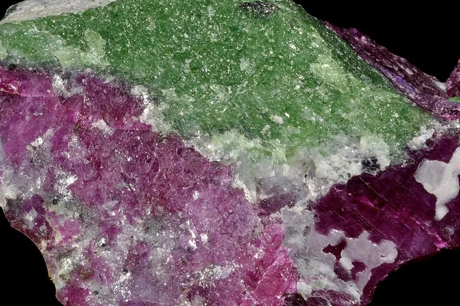 Ruby in green zoisite, Longido, Kilimanjaro, Tanzania